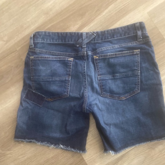 Gap shorts worn a handful of times. Shorts have patch work as purchased. - Picture 3 of 4
